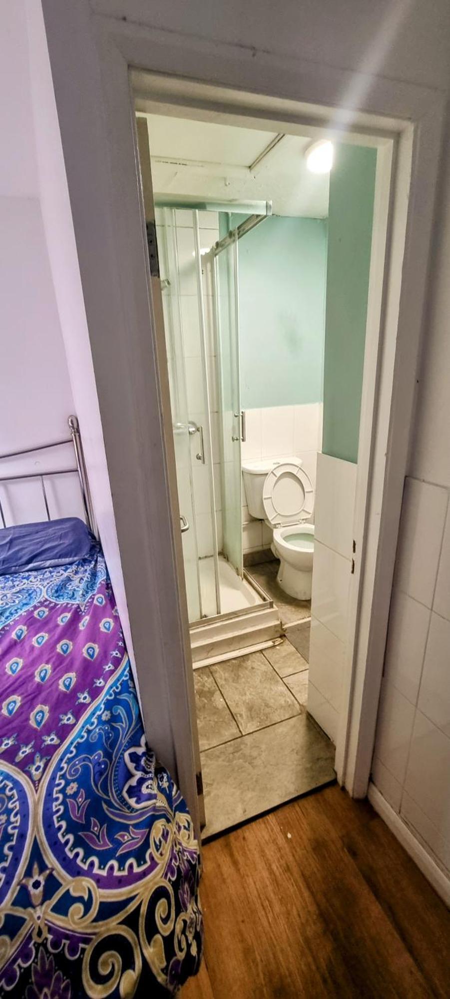 First And Last Youth Hostel Dover Ngoại thất bức ảnh
