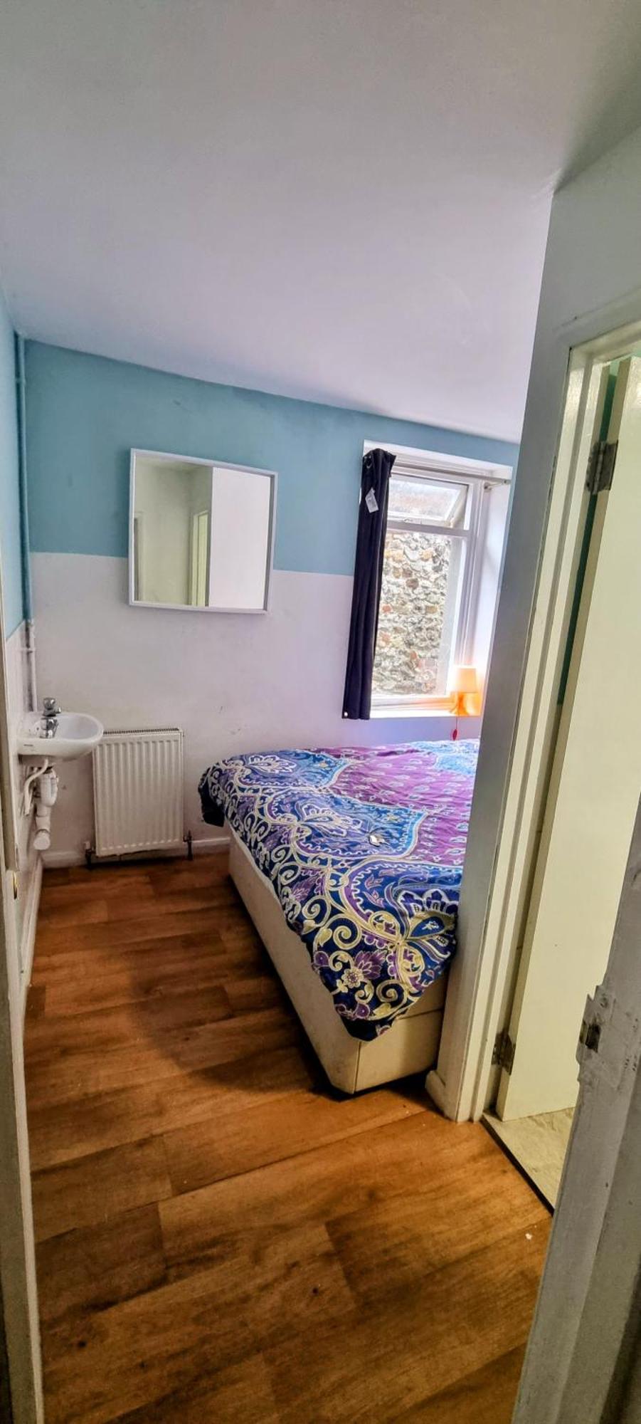 First And Last Youth Hostel Dover Ngoại thất bức ảnh
